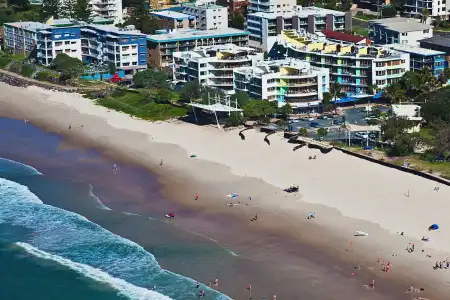 Rolling Surf Resort - 16