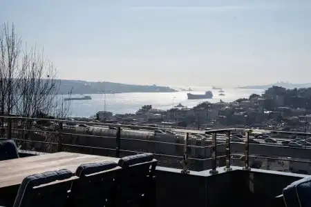 Mona Bosphorus - 48