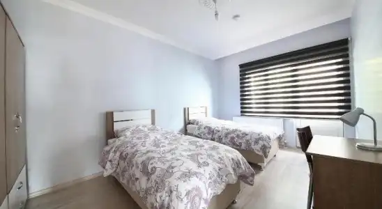 Adali Hostel Pansi̇yon - 4