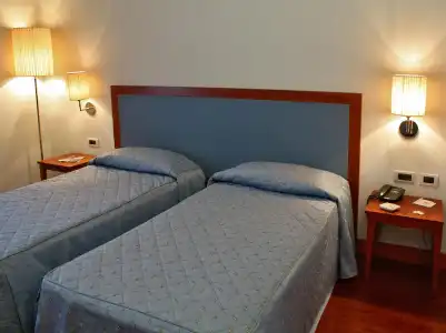 Del Campo - 6