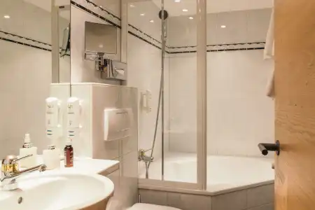 La Couronne & Spa - 27