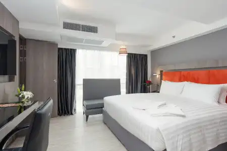 Grand 5 & Plaza Sukhumvit Bangkok - 2