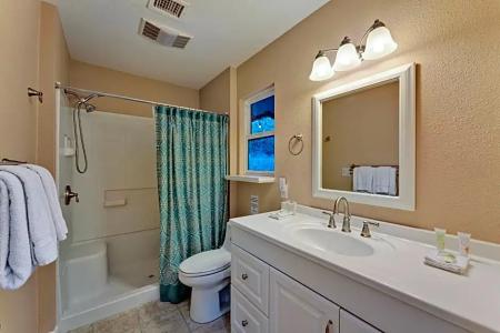 Lantern Light Inn - Romantic Getaway - 18