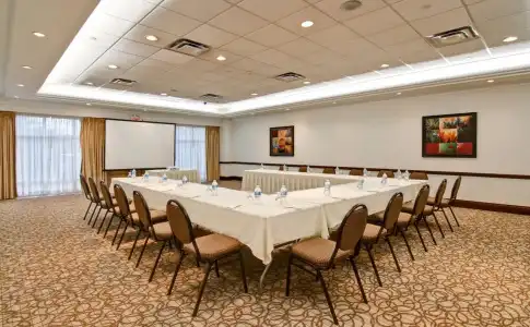 Hilton Garden Inn Toronto/Burlington - 15