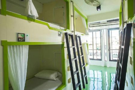 The Port Hostel - 4