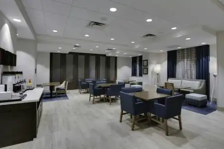 Hampton Inn Fort Lauderdale Pompano Beach - 33