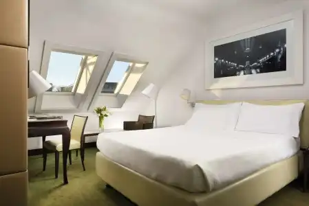 Unahotels Cusani Milano - 5