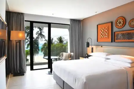 Four Points by Sheraton Phuket Patong Beach Resort - 68