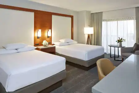 Hyatt Regency - 4