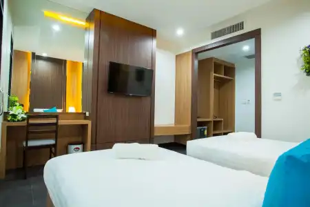 Thanburi - 20