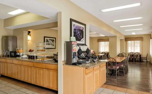Developer Inn & Suites Airport JAX, a Baymont by Wyndham - 16