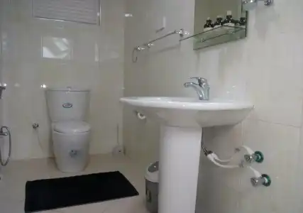 White Horse Guest House - 4