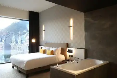 Mercure Namur - 92