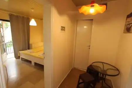 Avra Paradise Aparthotel - 41