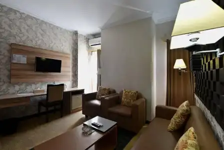Puri Saron Denpasar - 42
