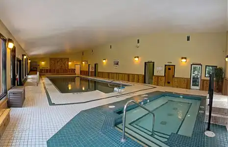 Banff Gate Mountain Resort - 9