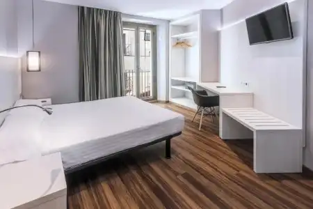 Hostal Operaramblas - 30