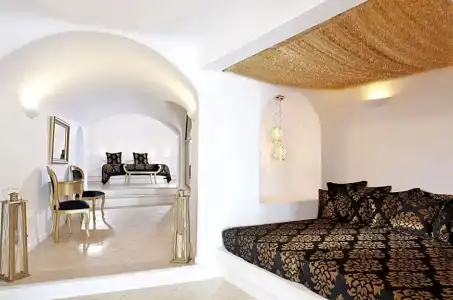 Above Blue Suites - 141