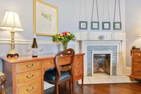 Maison Perrier Bed & Breakfast - 39