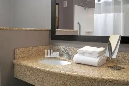 Courtyard Marriott Riverwalk - 40