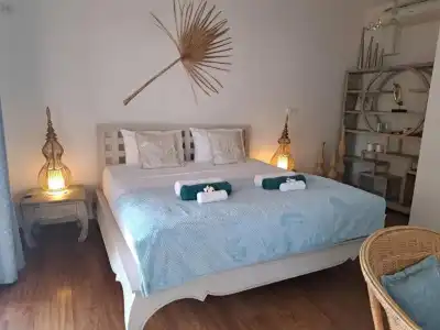 Laura's Guest House - adult only - - 128
