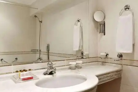 Ramada by Wyndham Plovdiv Trimontium - 22