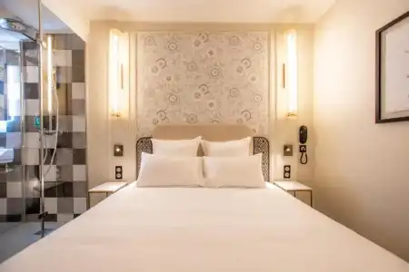 ELSA, Hôtel Paris - 25