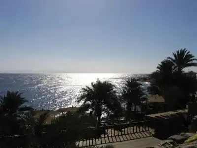 Yasmina - 18