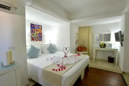 Le Cale D'Otranto Beach Resort - 48