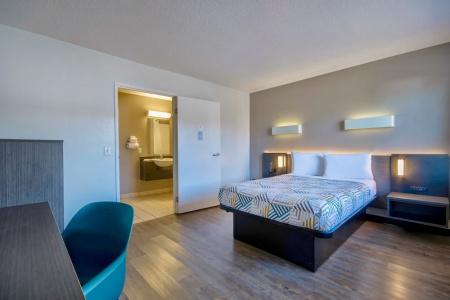 Motel 6 Santa Fe - 36