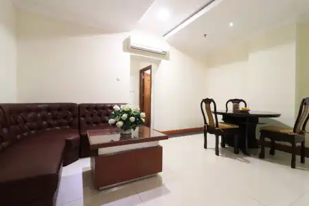 Coin's Jakarta - 108