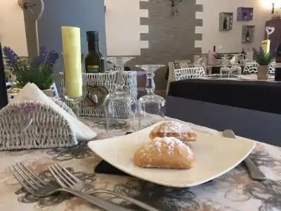 & Residence Il Cortile - 9