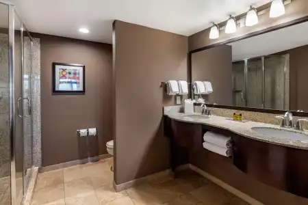 Best Western Plus Las Vegas South Henderson - 38