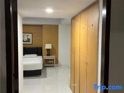 Mall Suites - 262