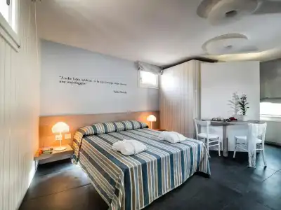 Duomo Suites & Spa - 41