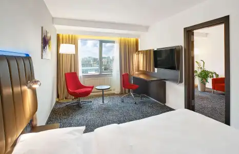 Park Inn by Radisson Kyiv Troyitska - 46