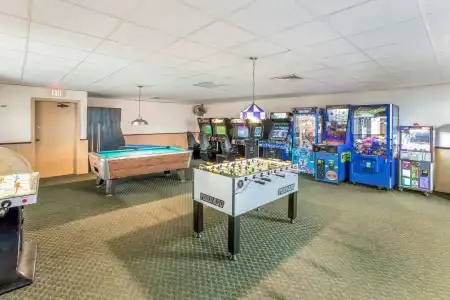 Quality Inn & Suites Green Bay Downtown - 25