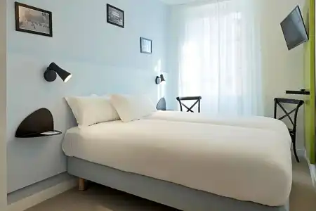 Hôtel Amista Marseille (ancien Hôtel Saint-Louis Vieux Port) - 125