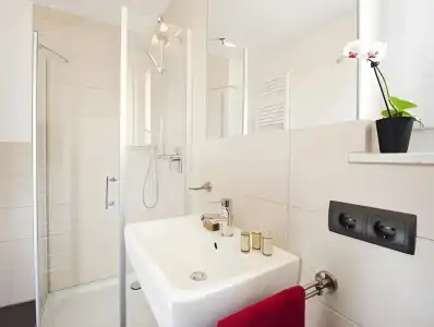 Hampton by Hilton Stuttgart Airport - 7