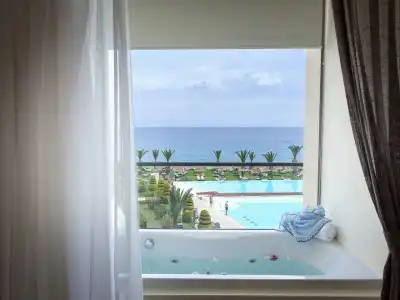 The Ixian Grand & All Suites - 8