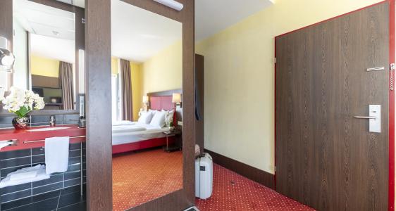 Plaza Premium Salzburg - 167