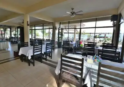 Alongkot Beach Resort Khanom - 20