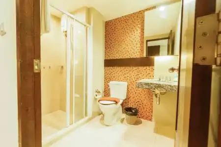 Tycoon Suite - 9