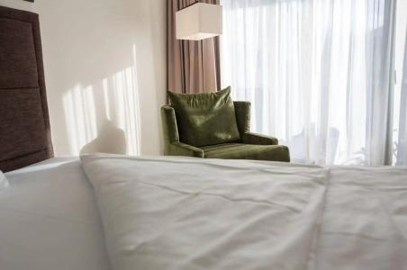 SUYTES Business Studios - 34