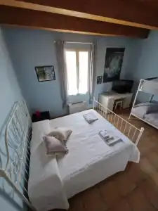 Insolent Inn - 39