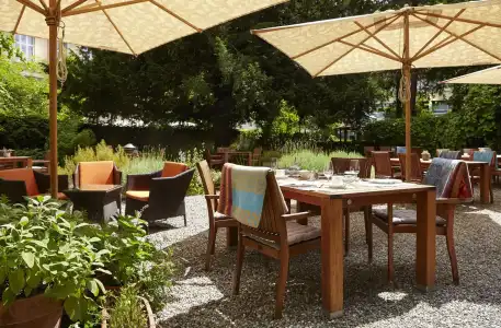 Steinenschanze Charming City & Garden - 17