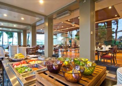 The Grand Riverside Phitsanulok - 9