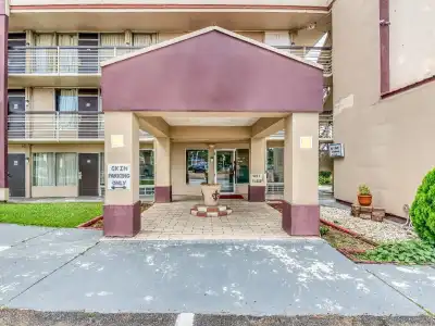 OYO O Jackson I-55 North - 0