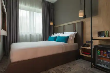 The Stay - 10
