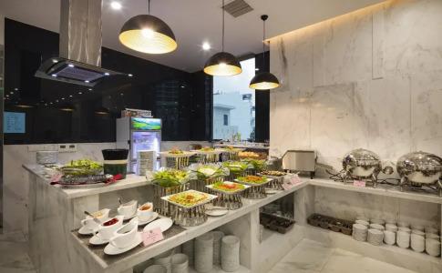 Zenia Boutique Nha Trang - 8